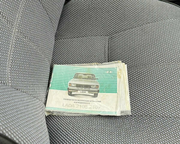 Красный ВАЗ 2107, объемом двигателя 1.5 л и пробегом 47 тыс. км за 2499 $, фото 109 на Automoto.ua