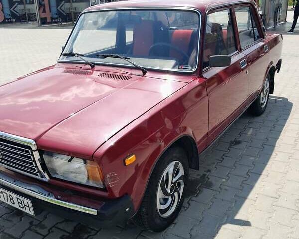 Красный ВАЗ 2107, объемом двигателя 1.6 л и пробегом 27 тыс. км за 2100 $, фото 7 на Automoto.ua