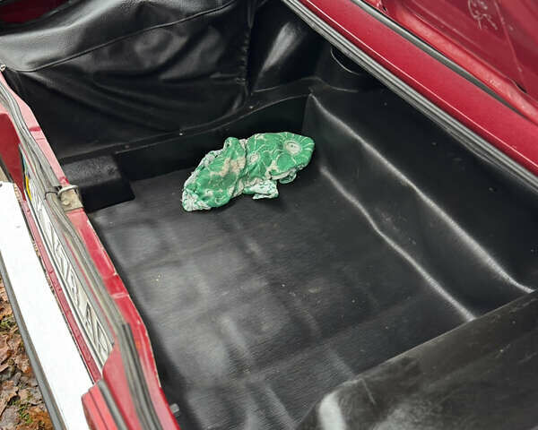 Красный ВАЗ 2107, объемом двигателя 1.5 л и пробегом 47 тыс. км за 2499 $, фото 77 на Automoto.ua