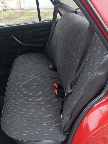 Червоний ВАЗ 2107, об'ємом двигуна 1.5 л та пробігом 33 тис. км за 3750 $, фото 33 на Automoto.ua