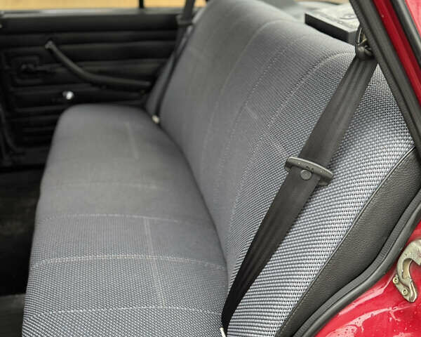 Красный ВАЗ 2107, объемом двигателя 1.5 л и пробегом 47 тыс. км за 2499 $, фото 87 на Automoto.ua