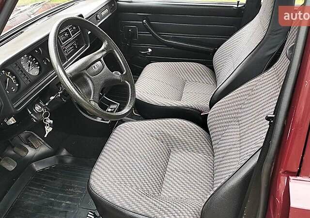 Червоний ВАЗ 2107, об'ємом двигуна 1.45 л та пробігом 45 тис. км за 2700 $, фото 7 на Automoto.ua