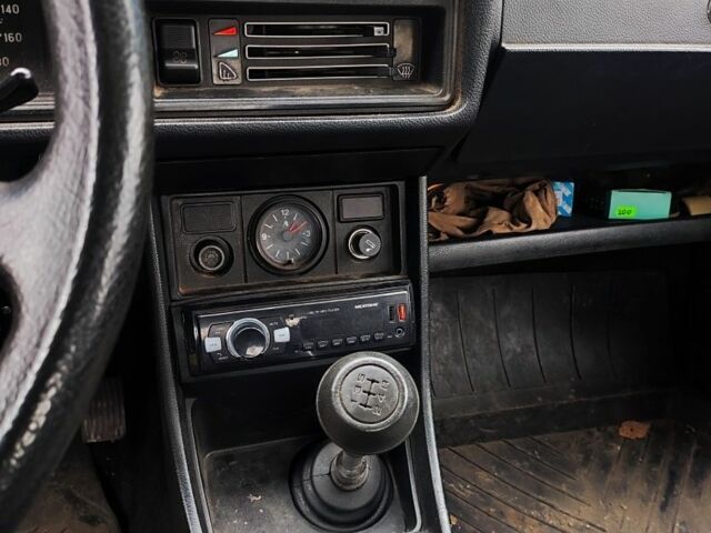 Червоний ВАЗ 2107, об'ємом двигуна 1.5 л та пробігом 74 тис. км за 1450 $, фото 5 на Automoto.ua