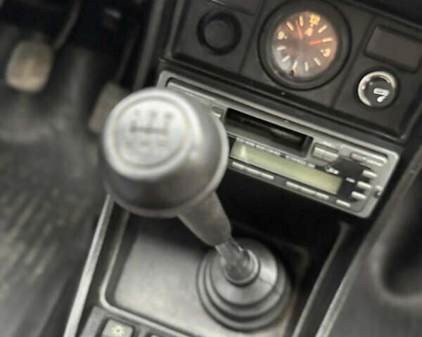 Красный ВАЗ 2107, объемом двигателя 1.5 л и пробегом 47 тыс. км за 2499 $, фото 104 на Automoto.ua