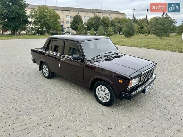 Красный ВАЗ 2107, объемом двигателя 1.45 л и пробегом 80 тыс. км за 2799 $, фото 14 на Automoto.ua