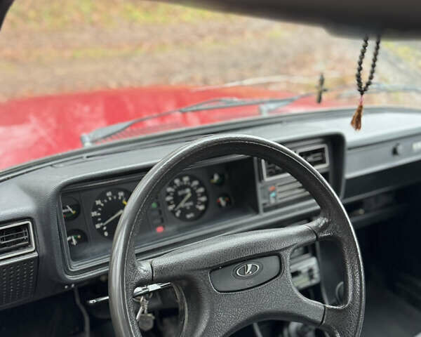 Красный ВАЗ 2107, объемом двигателя 1.5 л и пробегом 47 тыс. км за 2499 $, фото 146 на Automoto.ua