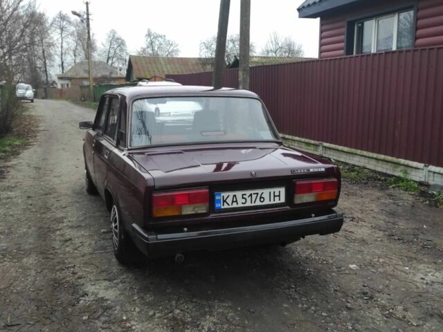 Червоний ВАЗ 2107, об'ємом двигуна 1.5 л та пробігом 100 тис. км за 1100 $, фото 1 на Automoto.ua