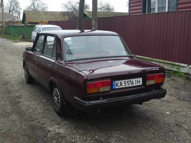 Червоний ВАЗ 2107, об'ємом двигуна 1.5 л та пробігом 100 тис. км за 1100 $, фото 8 на Automoto.ua