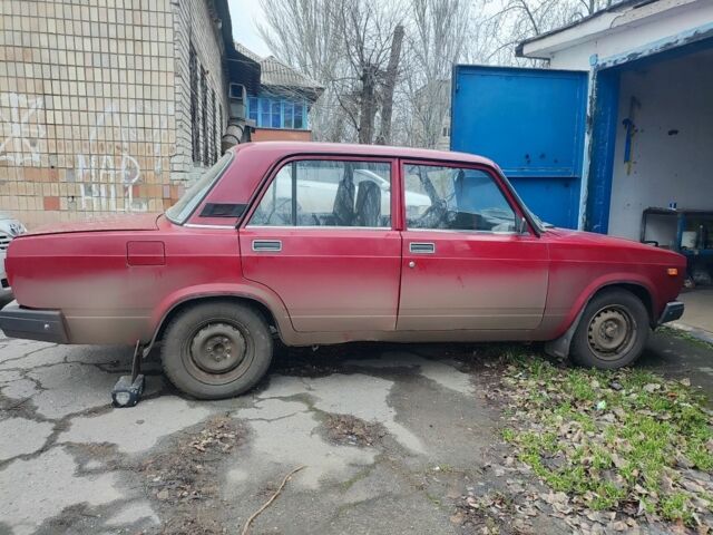 Червоний ВАЗ 2107, об'ємом двигуна 1.5 л та пробігом 74 тис. км за 1450 $, фото 3 на Automoto.ua