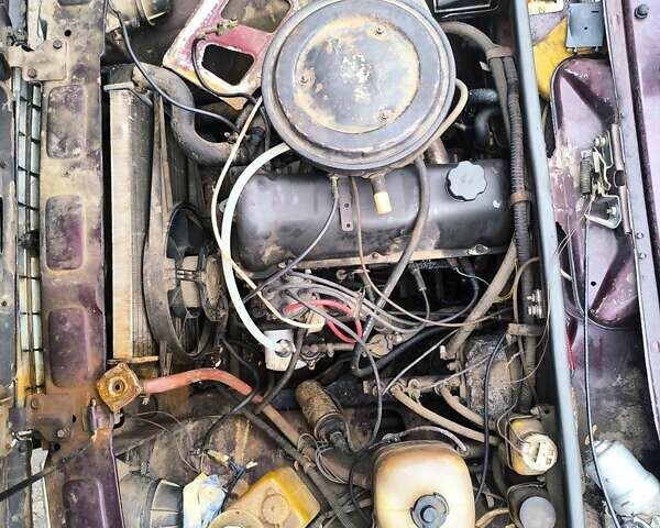 Красный ВАЗ 2107, объемом двигателя 1.5 л и пробегом 45 тыс. км за 1182 $, фото 2 на Automoto.ua