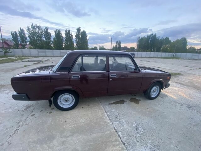 Червоний ВАЗ 2107, об'ємом двигуна 1.5 л та пробігом 17 тис. км за 1700 $, фото 4 на Automoto.ua