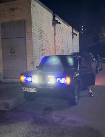 Красный ВАЗ 2107, объемом двигателя 1.45 л и пробегом 100 тыс. км за 1000 $, фото 7 на Automoto.ua