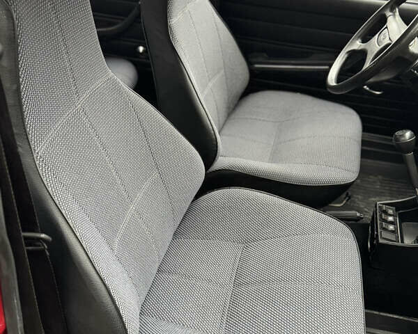 Красный ВАЗ 2107, объемом двигателя 1.5 л и пробегом 47 тыс. км за 2499 $, фото 125 на Automoto.ua