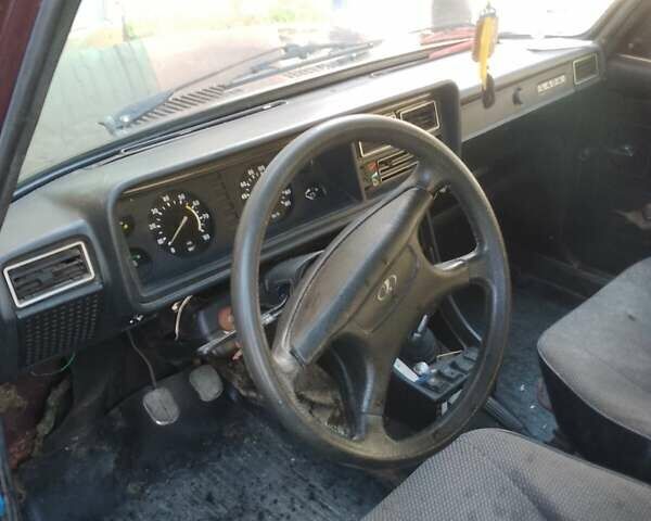 Красный ВАЗ 2107, объемом двигателя 1.5 л и пробегом 49 тыс. км за 1100 $, фото 6 на Automoto.ua