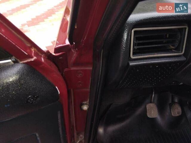 ВАЗ 2107 2008 в Гоще на Automoto.ua Красный ВАЗ 2107, объемом двигателя 1.5 л и пробегом 120 тыс. км за 1680 $, фото 33 на Automoto.ua