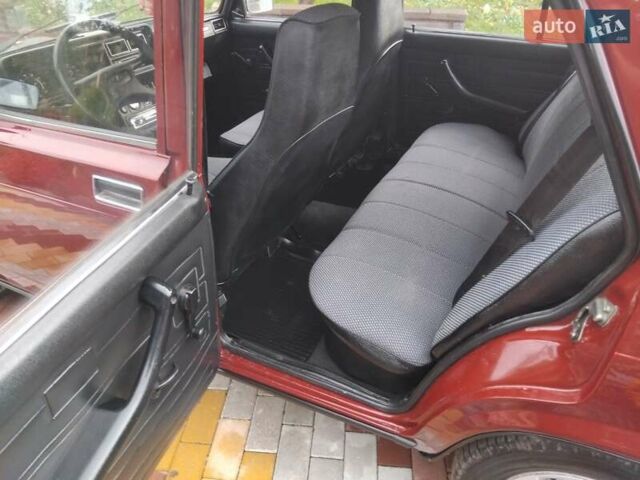 ВАЗ 2107 2008 в Гоще на Automoto.ua Красный ВАЗ 2107, объемом двигателя 1.5 л и пробегом 120 тыс. км за 1680 $, фото 31 на Automoto.ua