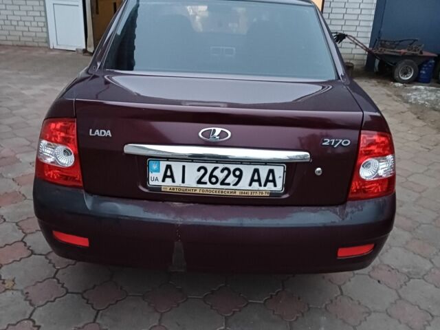 Красный ВАЗ 2107, объемом двигателя 1 л и пробегом 49 тыс. км за 3299 $, фото 4 на Automoto.ua