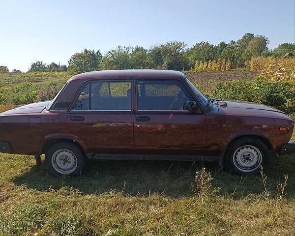Червоний ВАЗ 2107, об'ємом двигуна 1.45 л та пробігом 91 тис. км за 1700 $, фото 3 на Automoto.ua