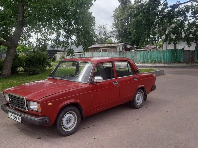 Красный ВАЗ 2107, объемом двигателя 1.5 л и пробегом 51 тыс. км за 1450 $, фото 4 на Automoto.ua