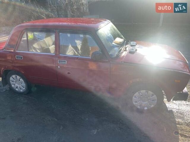 Червоний ВАЗ 2107, об'ємом двигуна 1.5 л та пробігом 90 тис. км за 1300 $, фото 1 на Automoto.ua