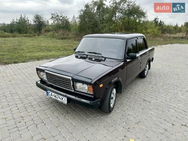 Красный ВАЗ 2107, объемом двигателя 1.45 л и пробегом 80 тыс. км за 2799 $, фото 11 на Automoto.ua