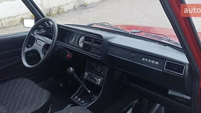 Червоний ВАЗ 2107, об'ємом двигуна 1.5 л та пробігом 33 тис. км за 3750 $, фото 39 на Automoto.ua