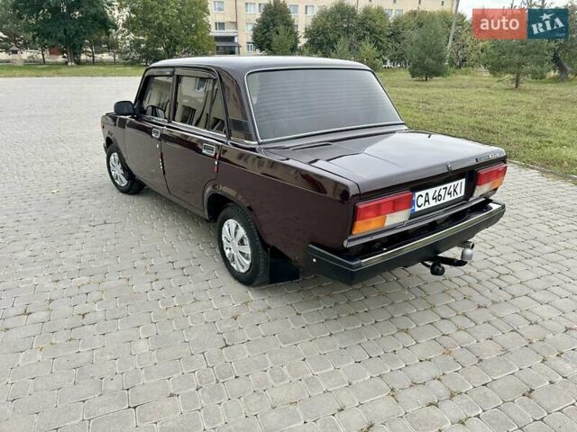 Красный ВАЗ 2107, объемом двигателя 1.45 л и пробегом 80 тыс. км за 2799 $, фото 13 на Automoto.ua