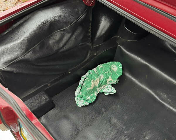 Красный ВАЗ 2107, объемом двигателя 1.5 л и пробегом 47 тыс. км за 2499 $, фото 79 на Automoto.ua