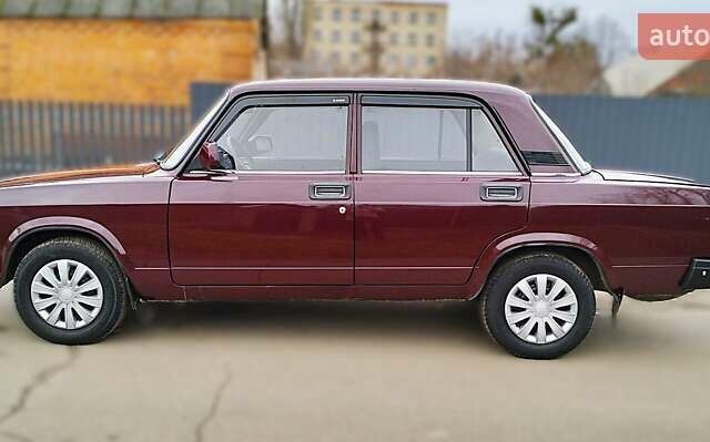 Червоний ВАЗ 2107, об'ємом двигуна 1.45 л та пробігом 45 тис. км за 2700 $, фото 4 на Automoto.ua