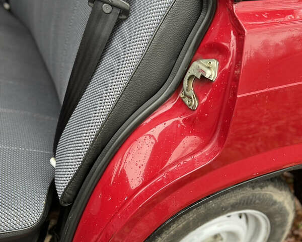 Красный ВАЗ 2107, объемом двигателя 1.5 л и пробегом 47 тыс. км за 2499 $, фото 86 на Automoto.ua