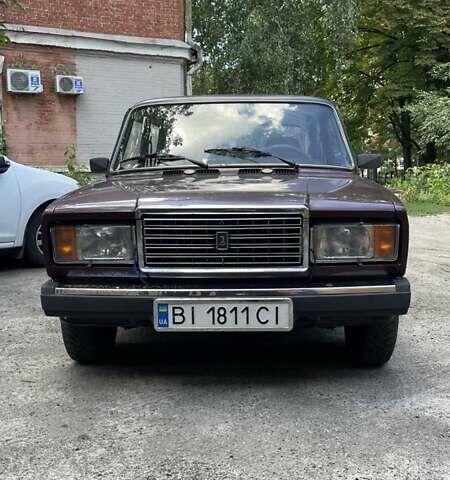Красный ВАЗ 2107, объемом двигателя 1.5 л и пробегом 43 тыс. км за 1950 $, фото 1 на Automoto.ua