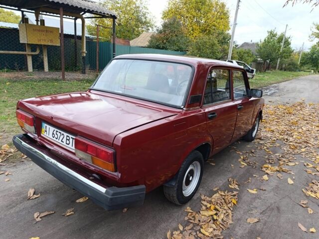 Красный ВАЗ 2107, объемом двигателя 0 л и пробегом 77 тыс. км за 999 $, фото 3 на Automoto.ua