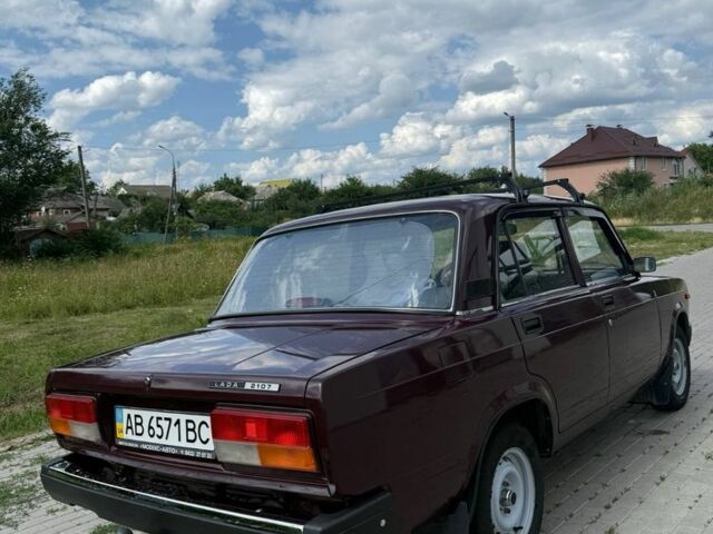 Красный ВАЗ 2107, объемом двигателя 1.5 л и пробегом 60 тыс. км за 2650 $, фото 4 на Automoto.ua