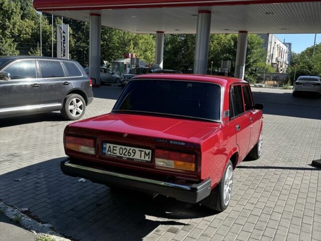Красный ВАЗ 2107, объемом двигателя 1.5 л и пробегом 57 тыс. км за 3600 $, фото 4 на Automoto.ua