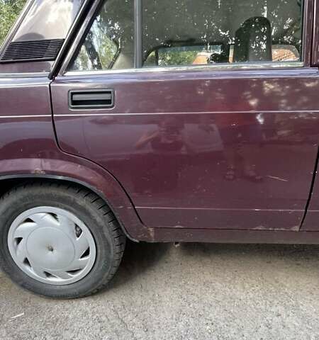 Красный ВАЗ 2107, объемом двигателя 1.5 л и пробегом 43 тыс. км за 1950 $, фото 8 на Automoto.ua