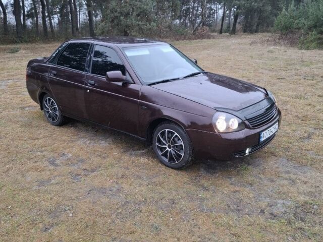 Красный ВАЗ 2107, объемом двигателя 1.6 л и пробегом 133 тыс. км за 1750 $, фото 1 на Automoto.ua