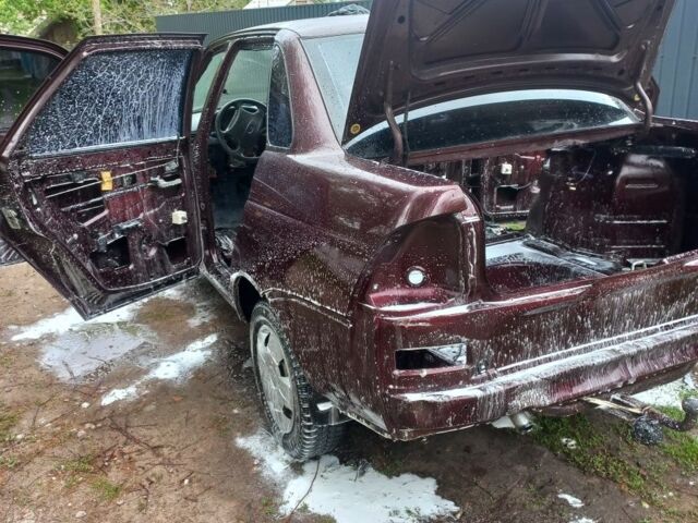 Красный ВАЗ 2107, объемом двигателя 1.6 л и пробегом 157 тыс. км за 3600 $, фото 5 на Automoto.ua