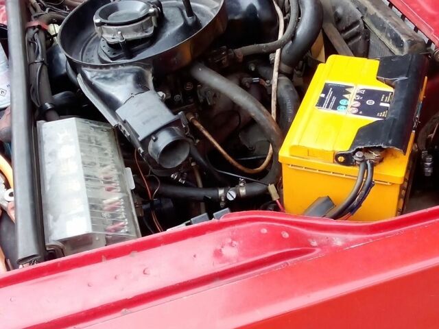 Красный ВАЗ 2107, объемом двигателя 1.5 л и пробегом 3 тыс. км за 950 $, фото 4 на Automoto.ua