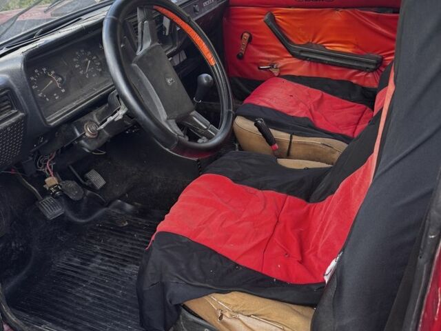 Червоний ВАЗ 2107, об'ємом двигуна 1.7 л та пробігом 77 тис. км за 400 $, фото 4 на Automoto.ua