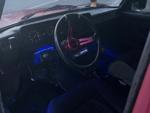 Червоний ВАЗ 2107, об'ємом двигуна 1.5 л та пробігом 3 тис. км за 736 $, фото 5 на Automoto.ua