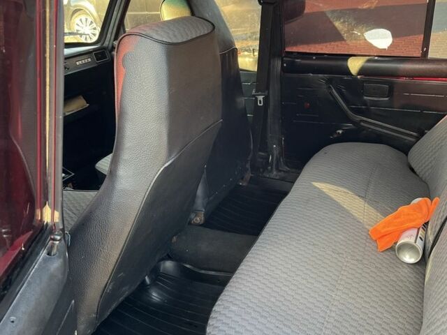 Красный ВАЗ 2107, объемом двигателя 1.5 л и пробегом 1 тыс. км за 500 $, фото 5 на Automoto.ua