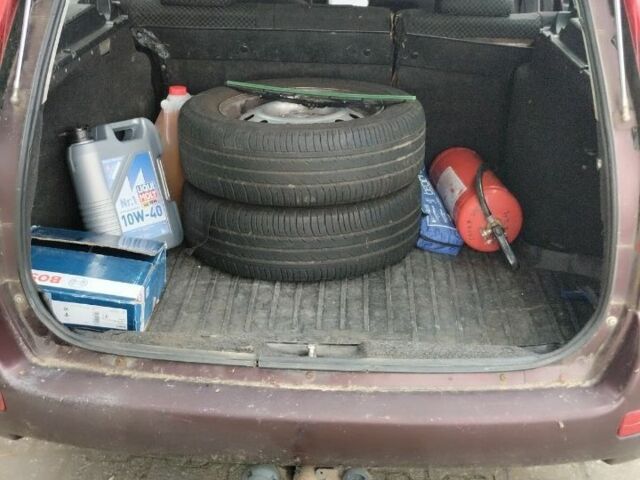 Красный ВАЗ 2107, объемом двигателя 1.6 л и пробегом 170 тыс. км за 1737 $, фото 3 на Automoto.ua