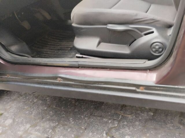 Красный ВАЗ 2107, объемом двигателя 1.6 л и пробегом 170 тыс. км за 1737 $, фото 6 на Automoto.ua