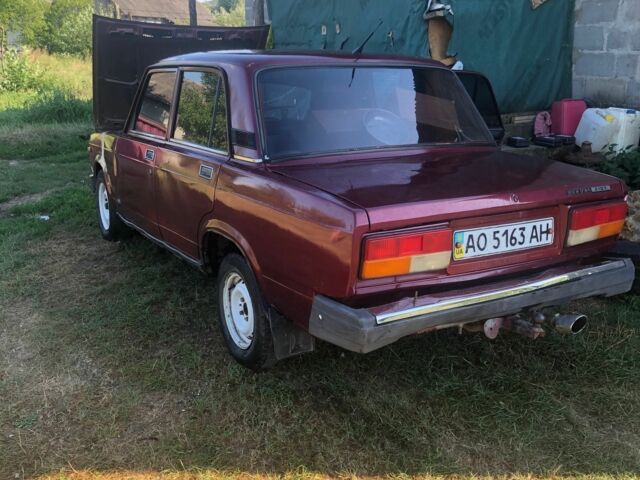 Червоний ВАЗ 2107, об'ємом двигуна 10 л та пробігом 180 тис. км за 557 $, фото 6 на Automoto.ua