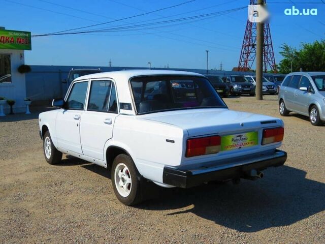 ВАЗ 2107 1990 в Кропивницком (Кировограде) на Automoto.ua ВАЗ 2107, объемом двигателя 0 л и пробегом 83 тыс. км за 1700 $, фото 1 на Automoto.ua