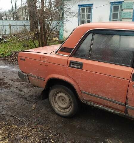 ВАЗ 2107, объемом двигателя 1.3 л и пробегом 200 тыс. км за 700 $, фото 3 на Automoto.ua