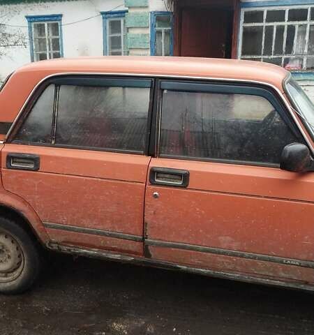 ВАЗ 2107, объемом двигателя 1.3 л и пробегом 200 тыс. км за 700 $, фото 4 на Automoto.ua