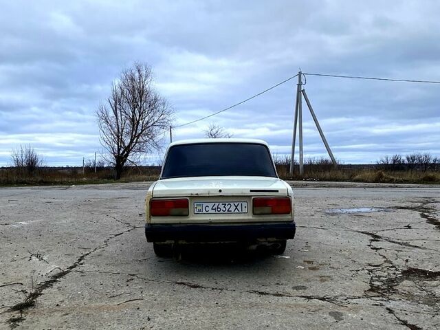 ВАЗ 2107, объемом двигателя 1.3 л и пробегом 303 тыс. км за 700 $, фото 4 на Automoto.ua