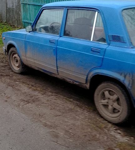 ВАЗ 2107, объемом двигателя 1.6 л и пробегом 0 тыс. км за 500 $, фото 2 на Automoto.ua