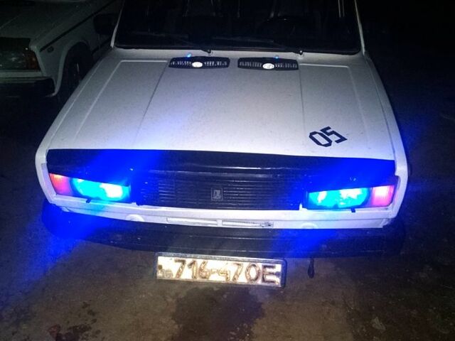 ВАЗ 2107, объемом двигателя 1.5 л и пробегом 0 тыс. км за 827 $, фото 2 на Automoto.ua